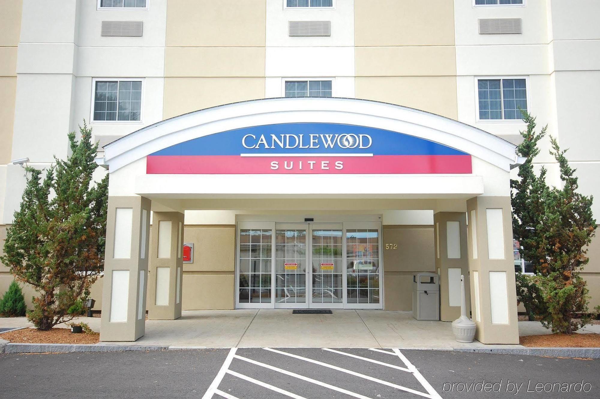 Candlewood Suites-West Springfield By Ihg Exterior photo